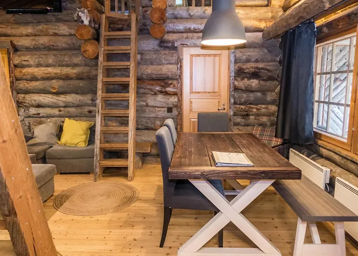 펜션 Seitsemaen Savua 6 By Interhome 루카